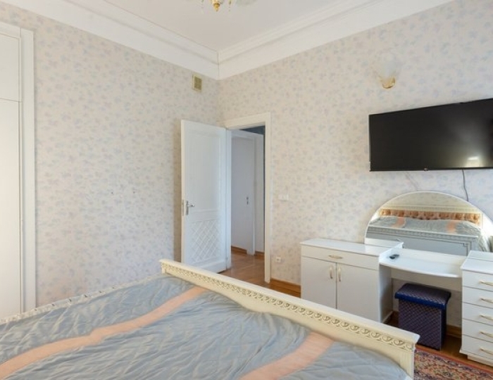 Люкс 2-местный 2-комнатный корпус 1 - Санаторный комплекс «Дюльбер» Кореиз