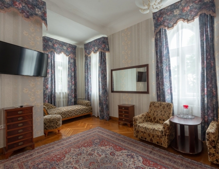 Полулюкс 2-местный 1-комнатный корпус 2 - Санаторный комплекс «Дюльбер» Кореиз