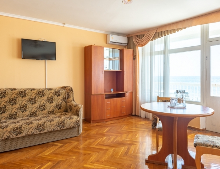 Полулюкс 2-местный 1-комнатный корпус 3 - Санаторный комплекс «Дюльбер» Кореиз