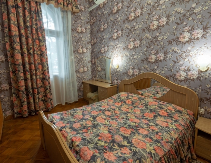 Полулюкс 2-местный 2-комнатный корпус 2 - Санаторный комплекс «Дюльбер» Кореиз